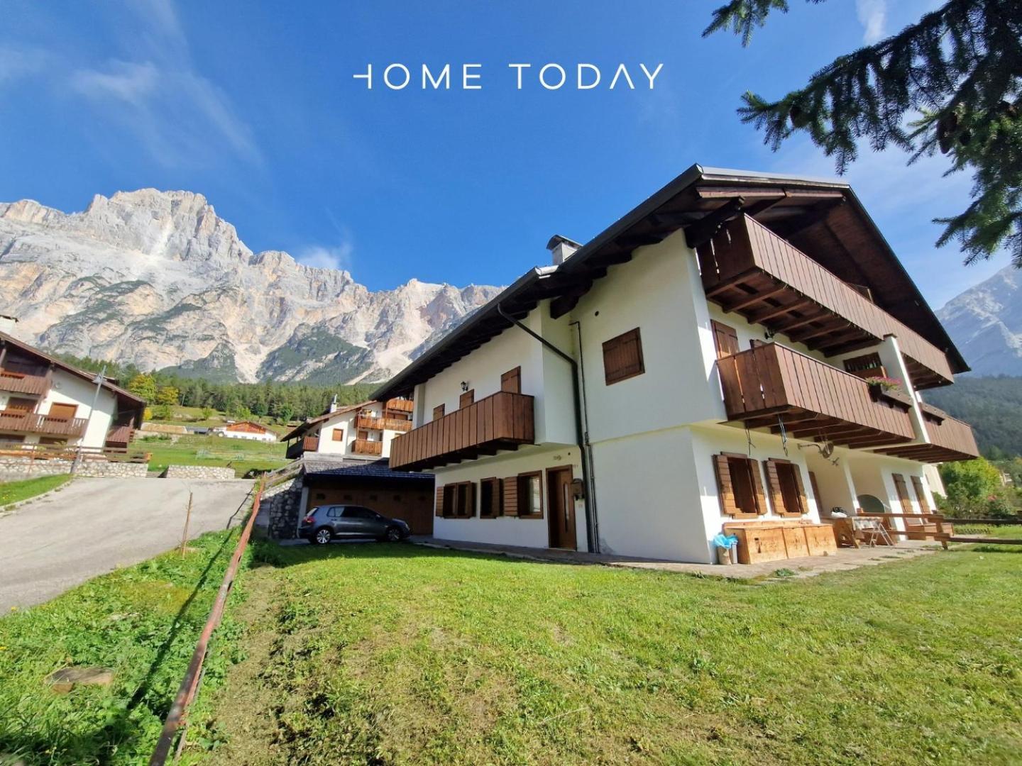 Ht - Ciasa Dahu Cortina Escape Apartment San Vito di Cadore Luaran gambar